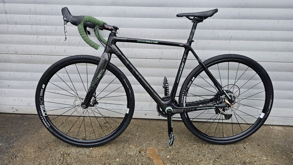 Карбонов гравел 28"