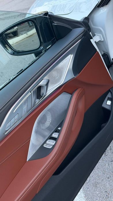 Bmw M850i Full option 2025