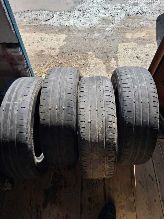 Продам шины БУ 195.65 R15