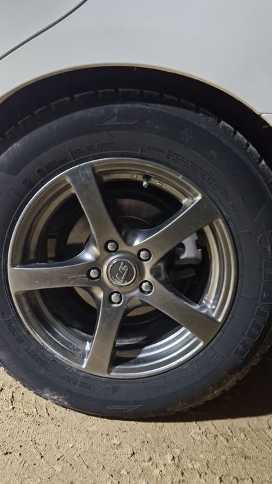 Титанка пакрышкасымен