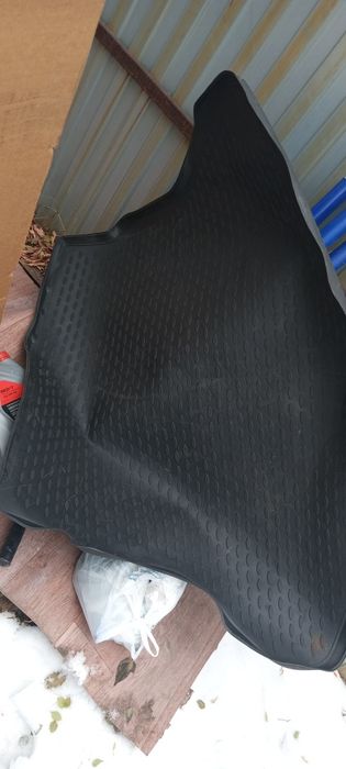 Коврик для багажника