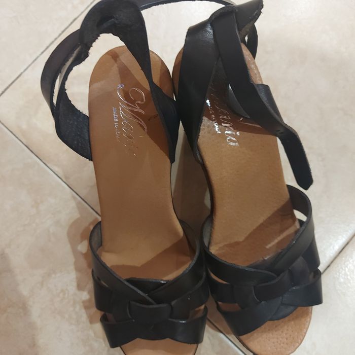 Сандали естестевена кожа