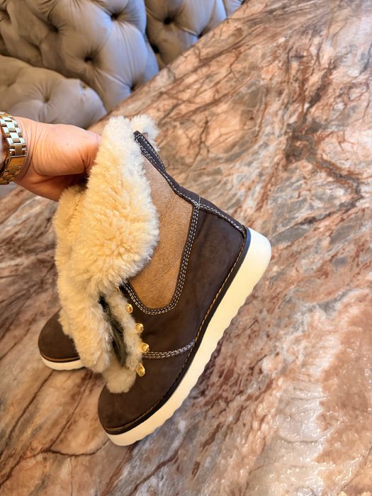 Bocanci iarna imblaniti Timberland.Marimea 37