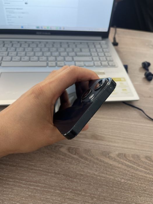 Продам iPhone 14 256GB