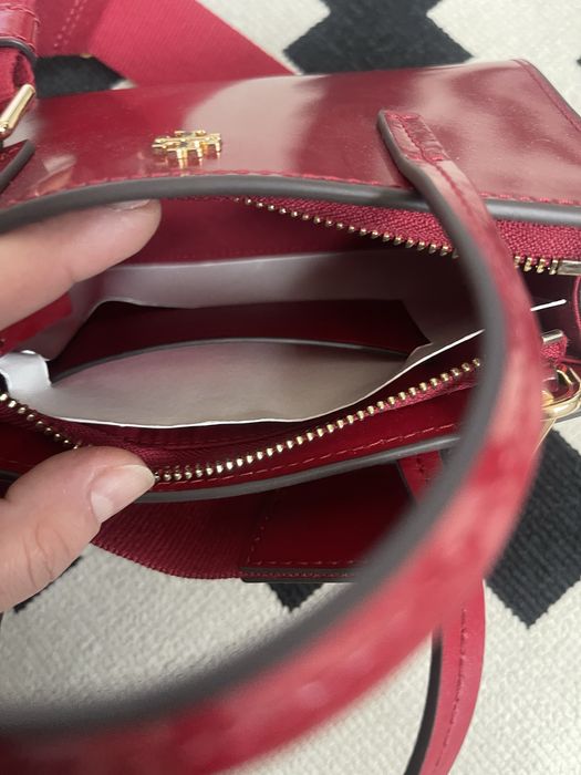 Дамска малка чанта Tory Burch Blake Mini Tote Lipstick Red 164018