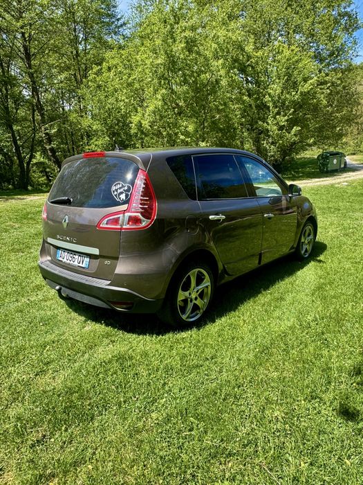 Renault Scenic 2011