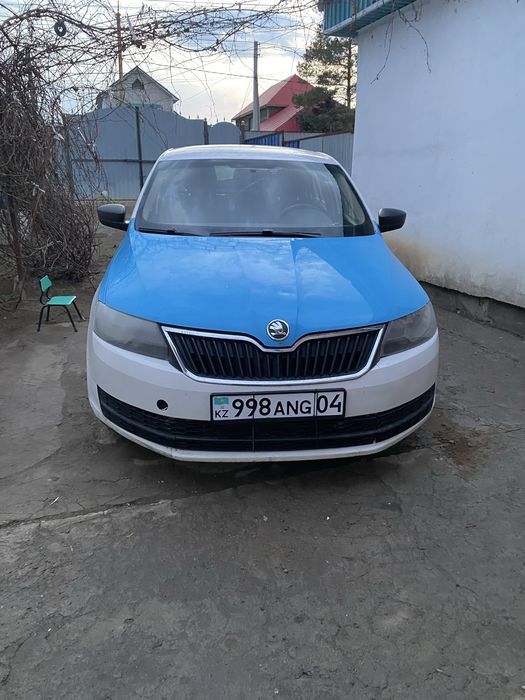 Автомобиль Шкода