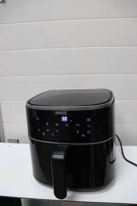 Air Fryer Princess 6л, 8 програми, LED, 1500W, Фритюрник, лек ДЕФЕКТ