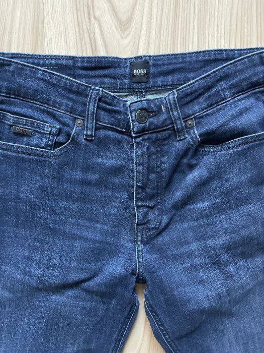 HUGO BOSS / мъжки дънки W30