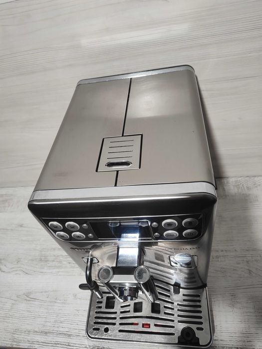 Кафеавтомат - робот Saeco EXPRELIA EVO