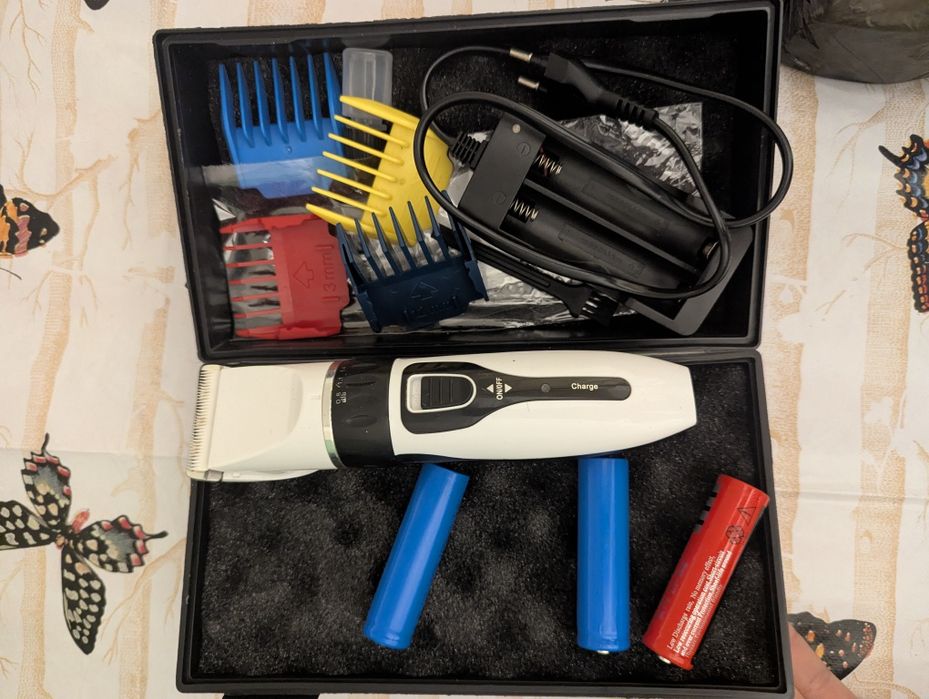 Trimmer tuns animale cu acumulator