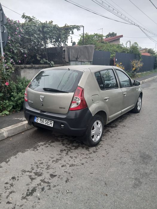 Sandero 2008 1.6 mpi 8000 ron