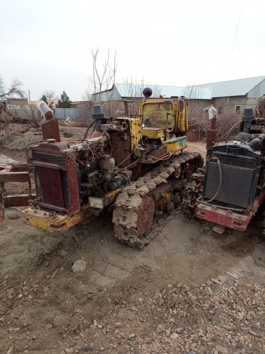 Тракторлар сотилади