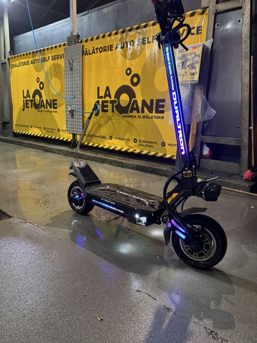 De vânzare Dualtron Storm Limited