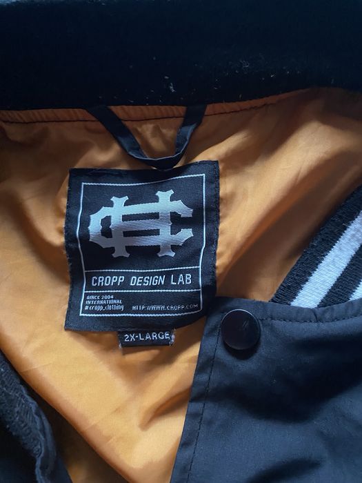 Яке бомбър cropp дънки chicago