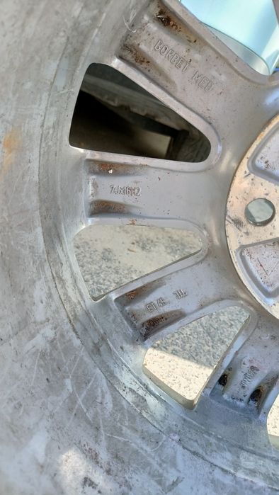 Vând roată de rezervă  215/55/r16 ZR 97W