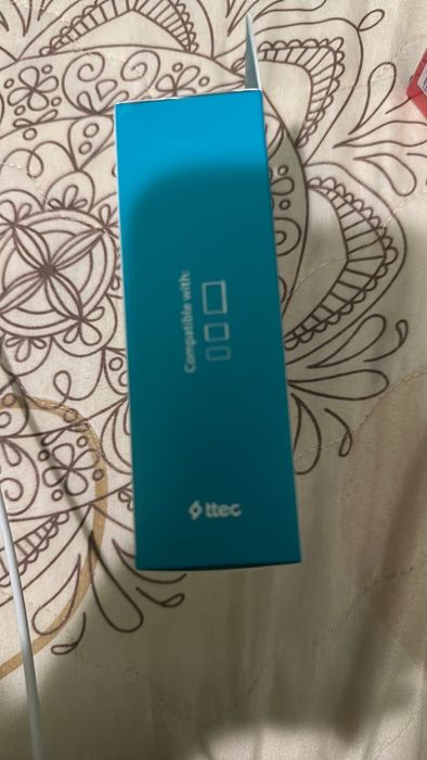 2 броя слушалки Huawei i ttec