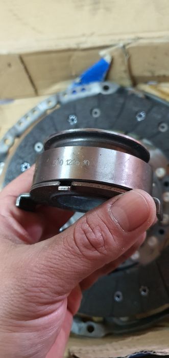 съединител toyota