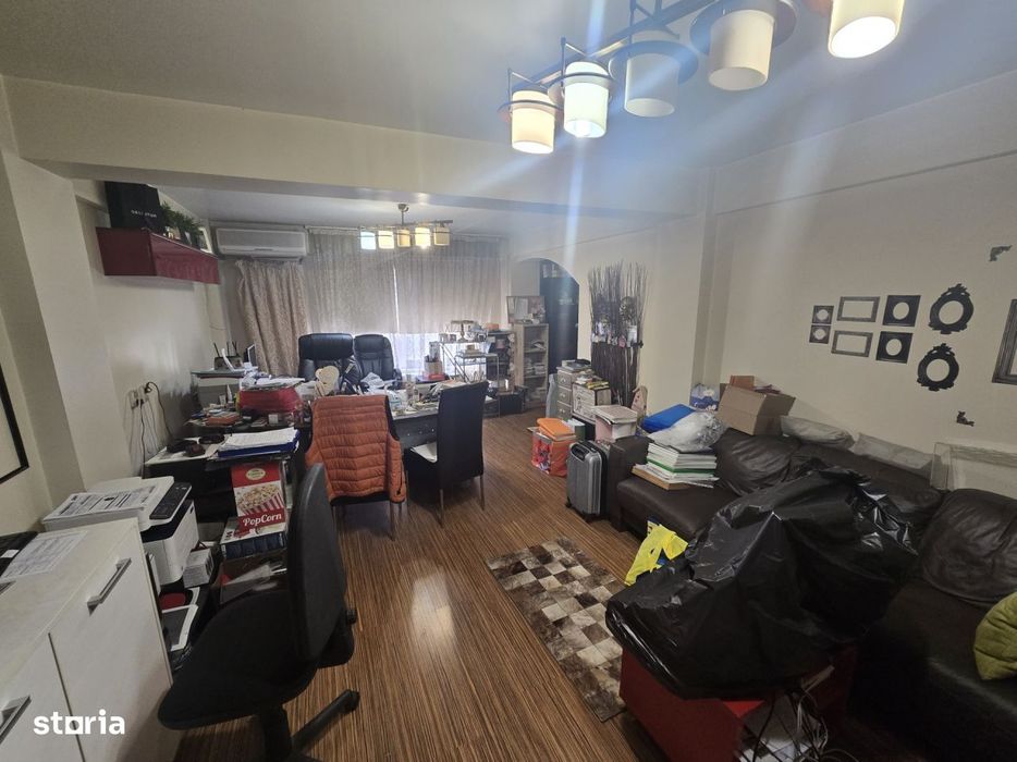 Spatiu COMERCIAL BL. Unirii