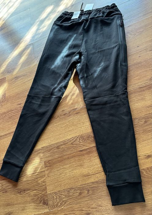 Мъжко,памучно,черно долнище Nike с активен,заден джоб