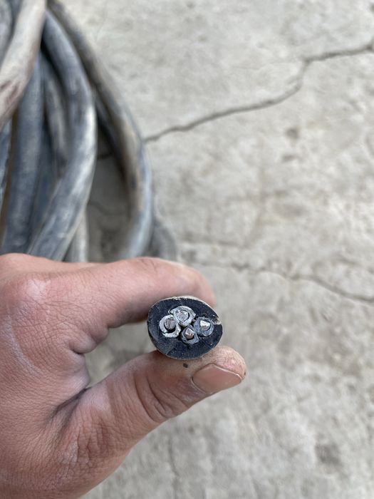 30 metr kabel narxini kelishamiz