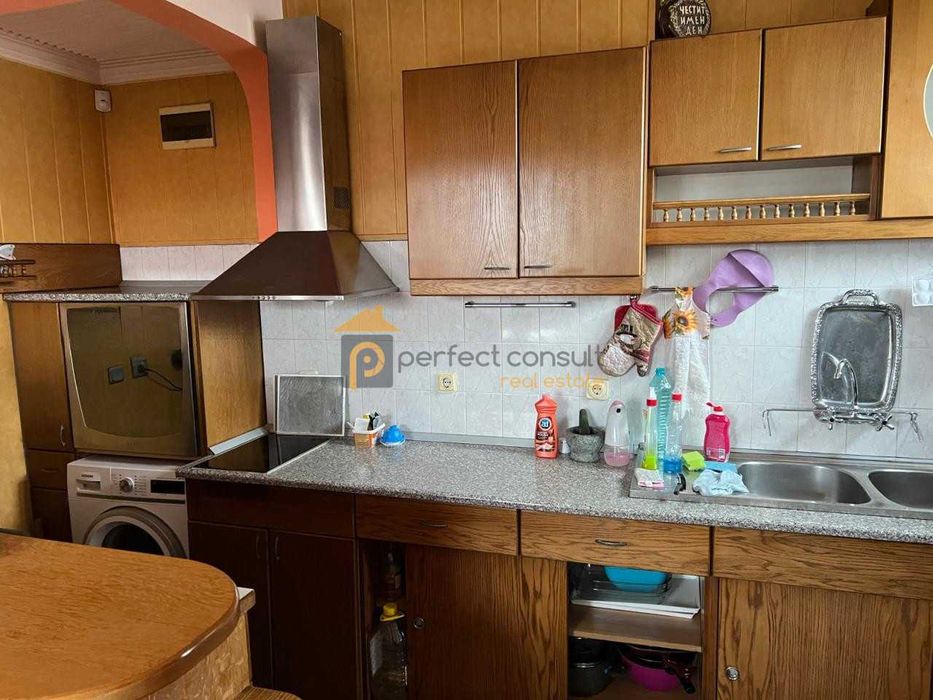 Дава се под наем Тристаен апартамент в Пловдив, Христо Смирненски - 146 кв.м за 350 € - Снимка #4