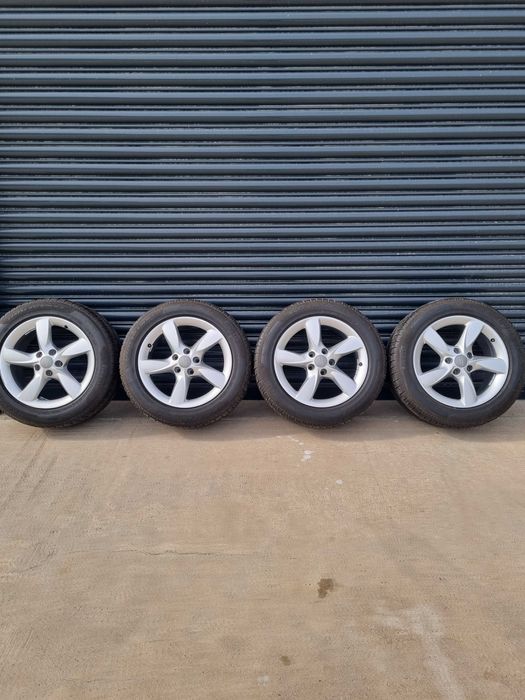 Оригинални Ауди джанти 17 5х112  с зимни гуми  225 55 17