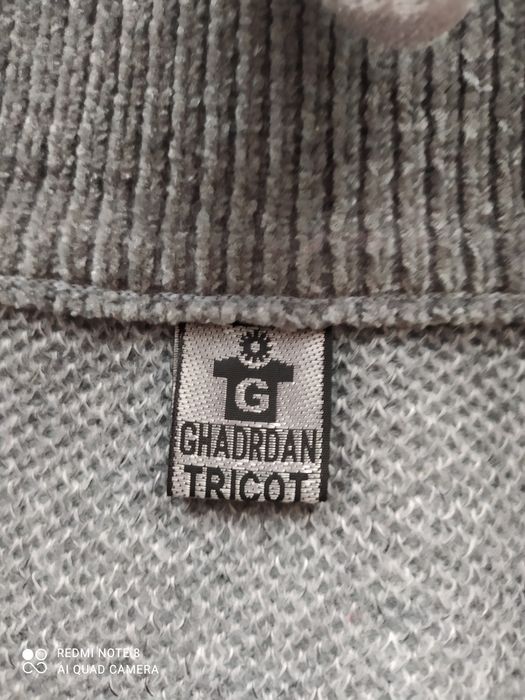 Продаётся джемпер