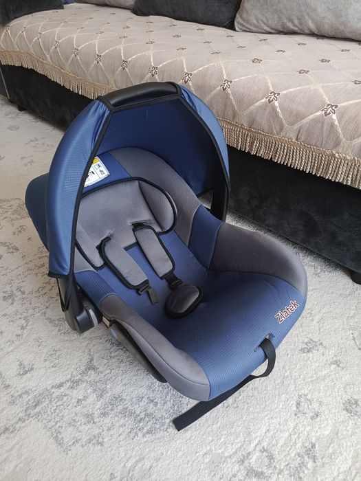 Продам автолюльку