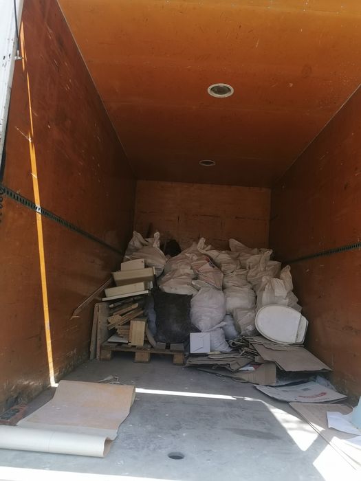 Почистване на. Мазета. Тавани. Апартаменти. Складове. Дворове и др.