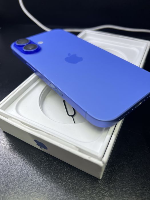 iPhone 16 128GB 100%