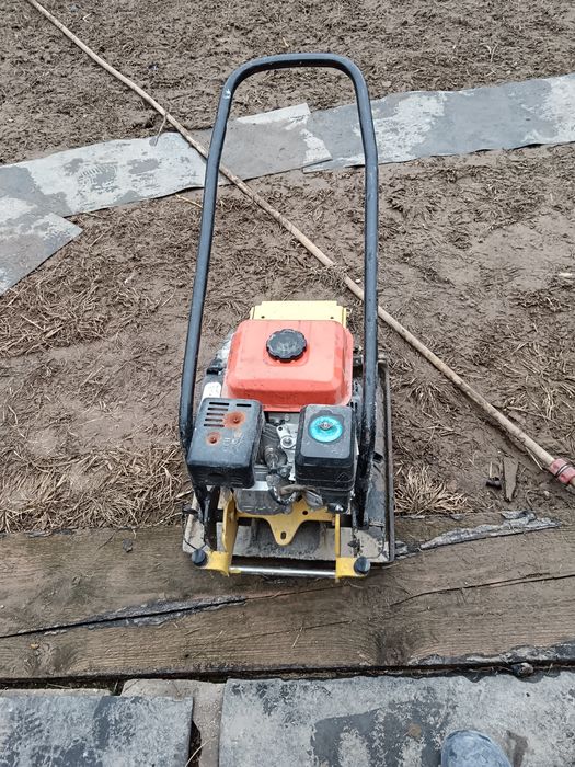 Placa compactoare boomag