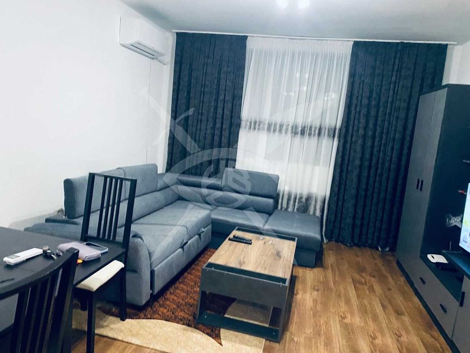 Дава се под наем Двустаен апартамент в София, Хладилника - 83 кв.м за 712.98 € - Снимка #2