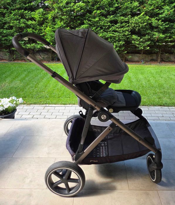 Carucior Cybex Gazelle S + Scoica Cloud Z i-Size Plus + Accesorii