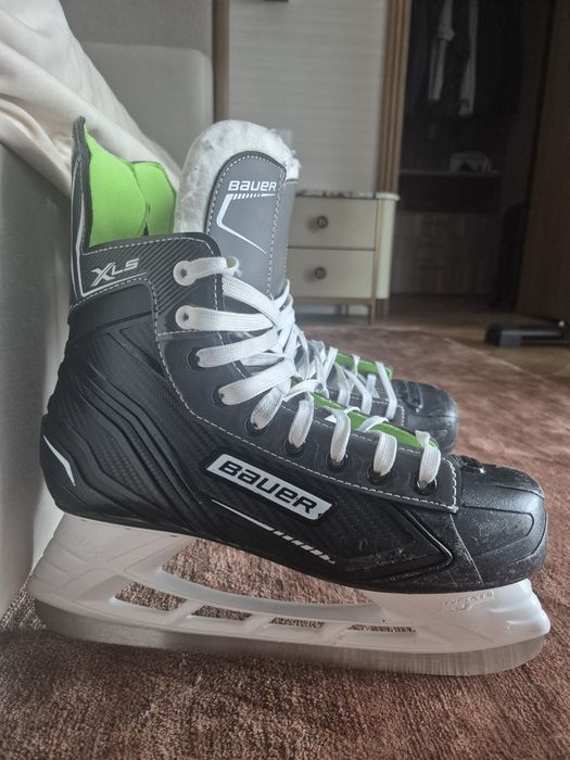 Продаю коньки Bauer