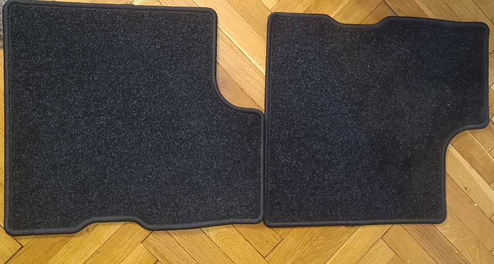 Стелки за Дачия Дъстър