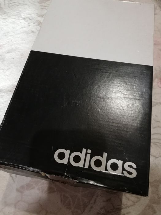 Оригинални маратонки Адидас