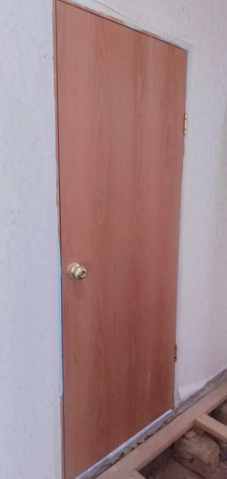Продам двери межкомнотные