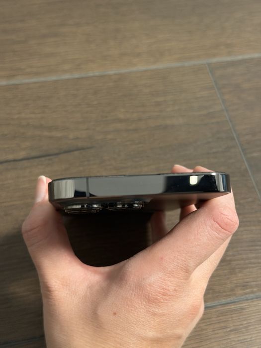 iPhone 13 Pro – stare foarte bună – baterie 76%