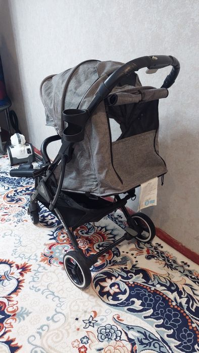Продам Коляску в хорошем состоянии