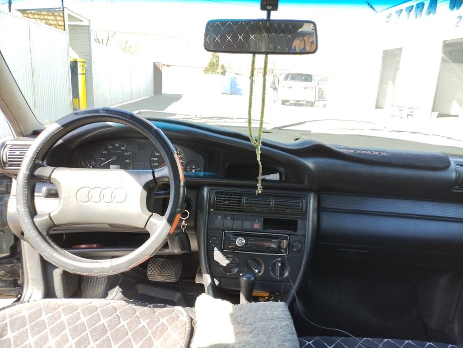 Продам Ауди 100с4 2.3