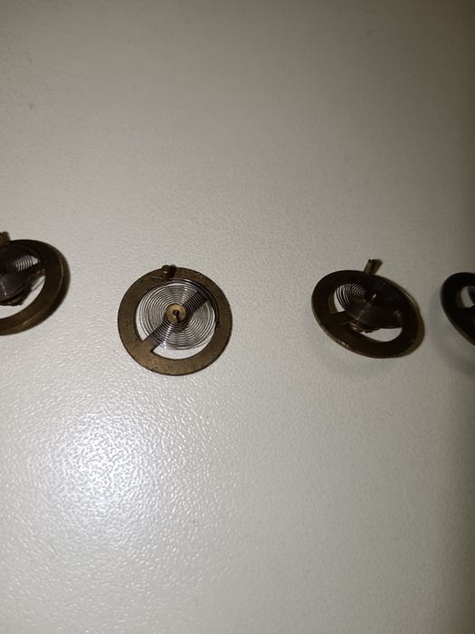 Balans ceas Slava de masa