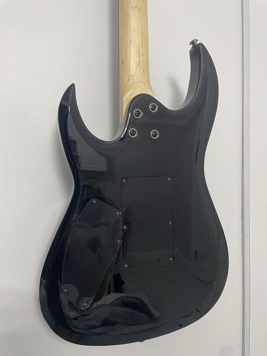 Электрогитара H-S-H