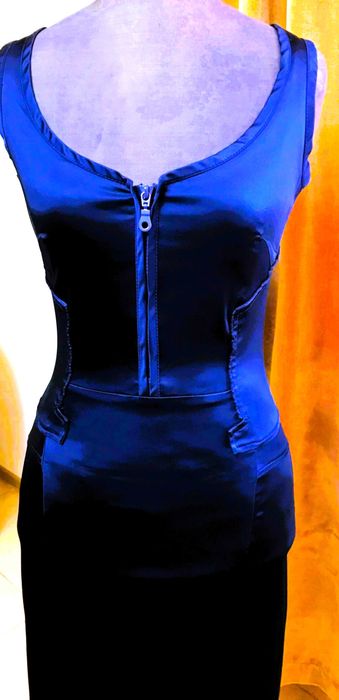 Уникален костюм сатен, S