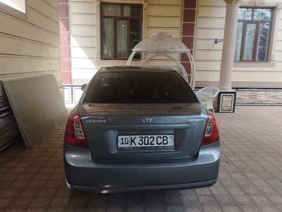 Stojna sotiladi ayol kiwi haydagan ideal oladi minadi srojna kraska b