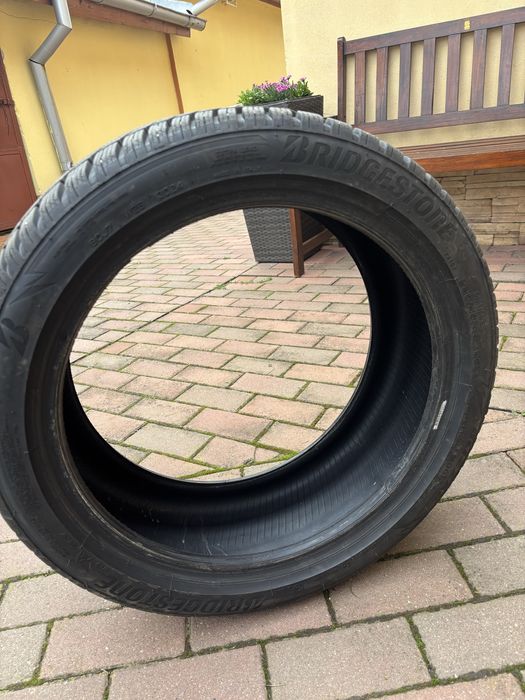 Set Anvelope IARNA BRIDGESTONE Blizzak lm005 225/45R18 95V XL
