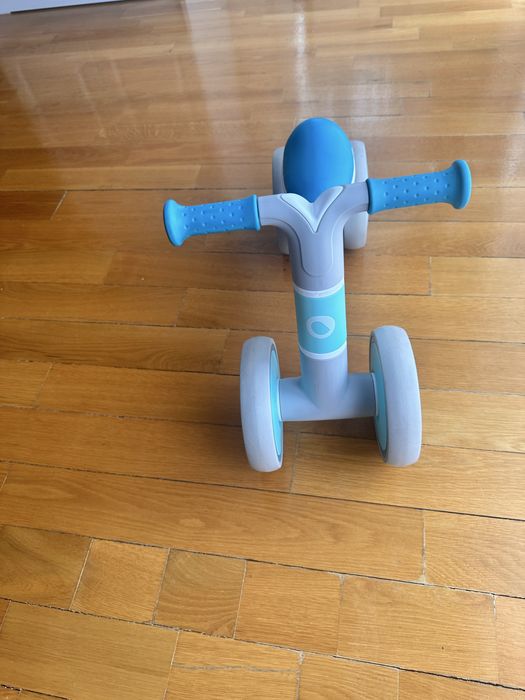 Bicicleta echilibru lionelo