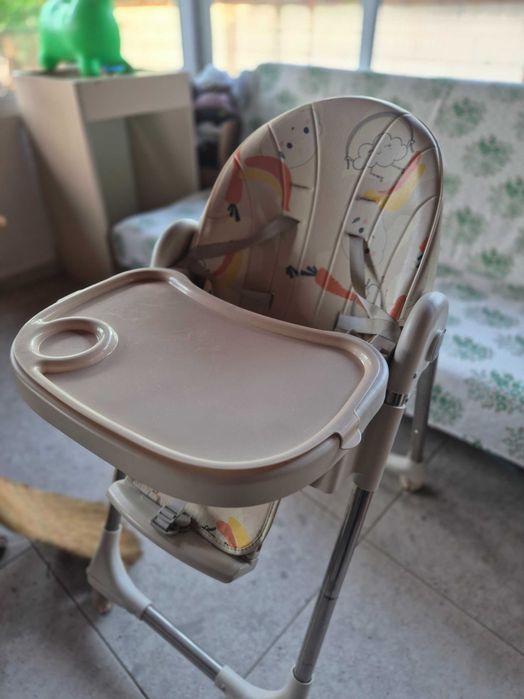 Scaun de masa pentru copii