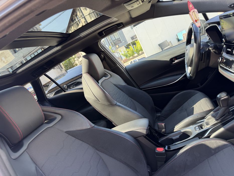 TOYOTA Corolla 2022 — imagine 5