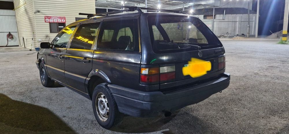 Пассат Б3 сатылады.